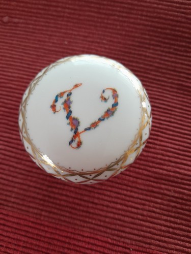 Past times fine porcelain - fine,