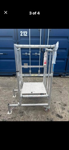 Aluminium podium steps - aluminium,