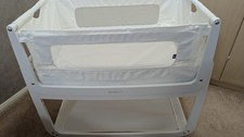 SnuzPod4 Baby Bedside Crib Cot White with Mattress Protectors and Sheet