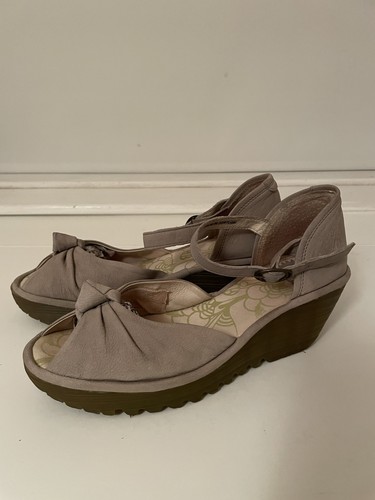 Fly london yuna wedge sandals - fly,