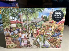The Village Market 500 Piece