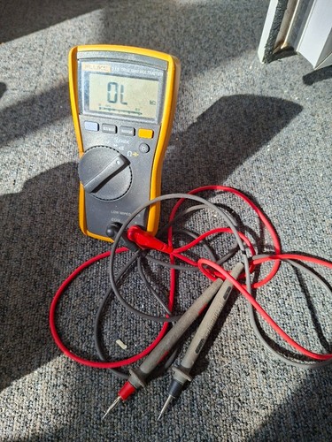 Fluke 113 multimeter - 113,
