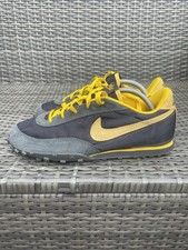 V RARE 2002 NIKE WAFFLE RACER