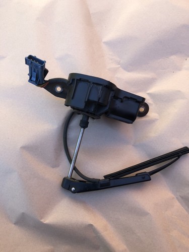 Saab 900 head light wiper - saab, 9-3