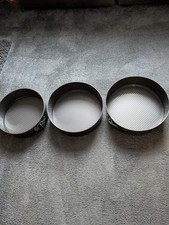 3 X Loose Bottomed Cake Tins . 23, 25, And 27 Cms
