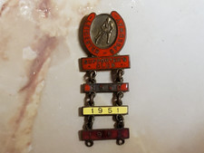 LEICESTER SPEEDWAY 1952 ORIGINAL HUNTERS BADGE 3 YEAR BARS, FATTORINI, IN GOLD