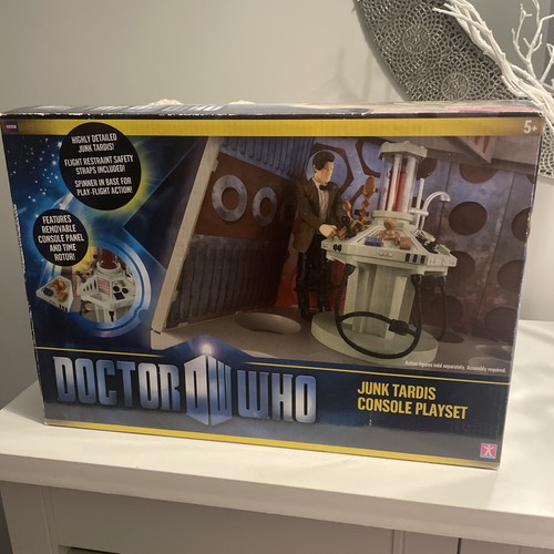 Doctor who 11th - doctor, junk