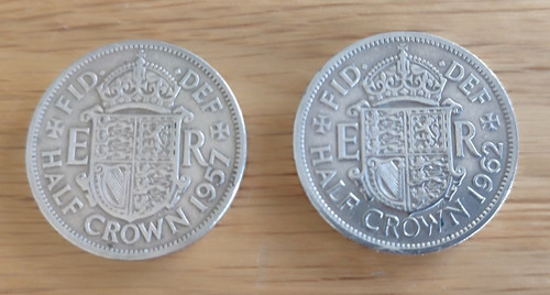 Half crown queen - queen, ii