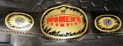 Wwf women world - wwf, women’s