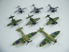 2x Matchbox Spitfires + 6x