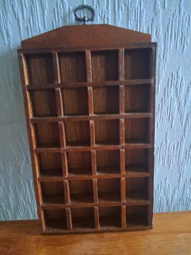Wood thimble display - , case
