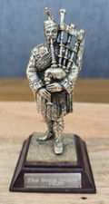 ROYAL HAMPSHIRE PEWTER FIGURINE THE SCOTS GUARD 1906