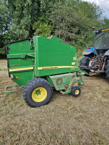 John deere 644 - deere, round