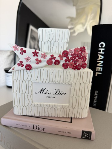 Dior miss decorative - miss,