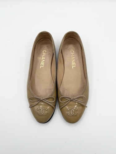 Chanel nude beige patent - nude/beige,