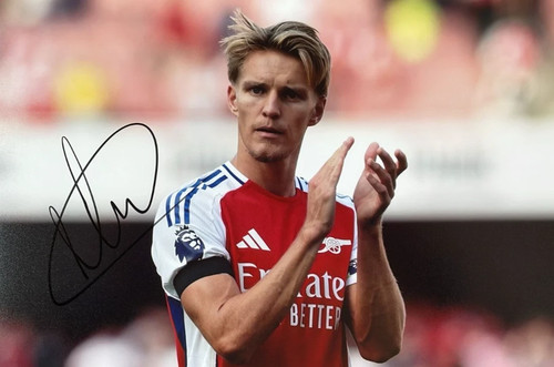 Martin odegaard hand signed - martin,