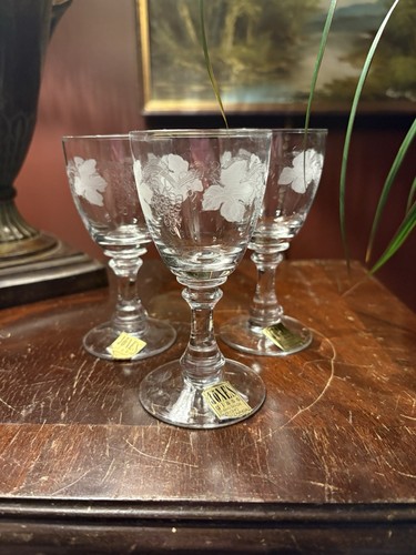 Vintage 70s stemmed - , glasses