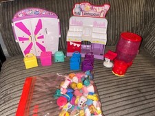 Shopkins bundle - Mainly Clothing / Make Up related items - Approx 56 shopkins