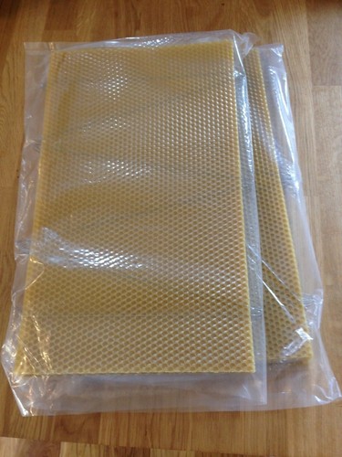 Sheets wired brood wax - sheets,