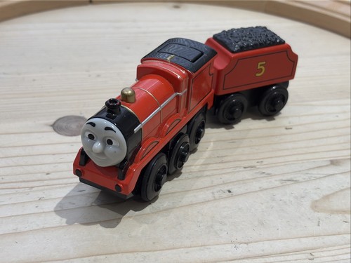 Thomas wooden railway - wooden, battery