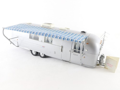 1968 airstream trailer silver - trailer,
