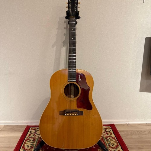 Gibson 1968 vintage - j-50,
