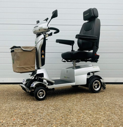 Quingo vitess road legal - vitess,