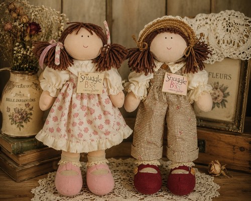 Boyds bears snuggle plush - b's,