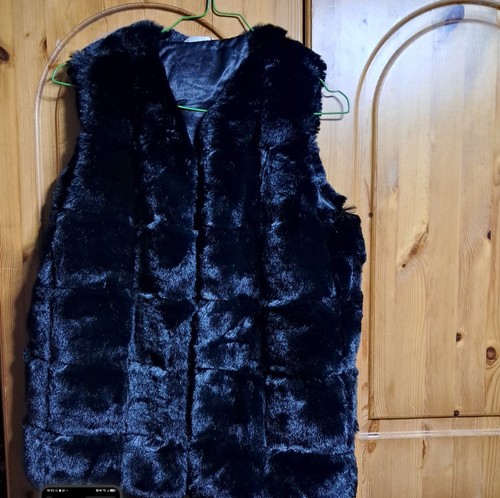 Candy couture black furry - couture,