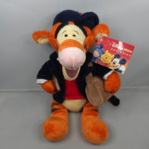 Bnwt disney store - disney,