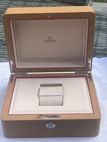 Omega new wooden - wooden, satin