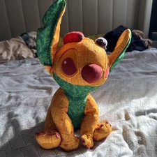 Disney Store The Lion King Stitch Crashes Disney 3 of 12 Limited Edition