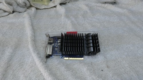 Asussmall form graphics card - form,