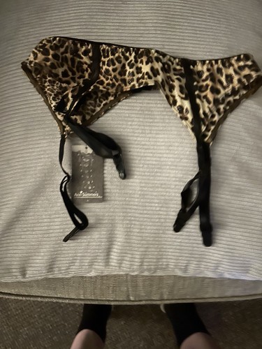 Ladies suspender belt - ladies,