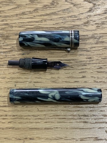 Marble effect fountainn pen - pen, &