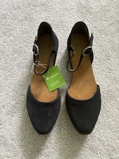 El Naturalista Stella Pleasant