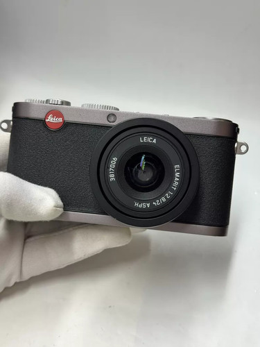 Leica 2mp aps c - x1, aps-c