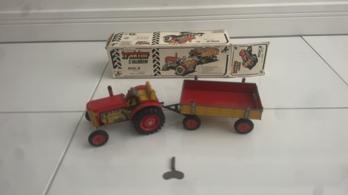 Vintage wind metal - wind-up,