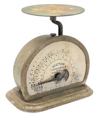 Antique Victor Postal Scale