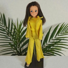 Vintage Sindy Doll 1979 Gen 2 033055X Brunette | With Outfit