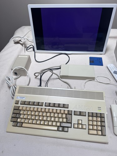 Commodore amiga a1200 computer - amiga,