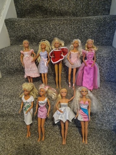 Vintage sindy dolls 9 - dolls, x