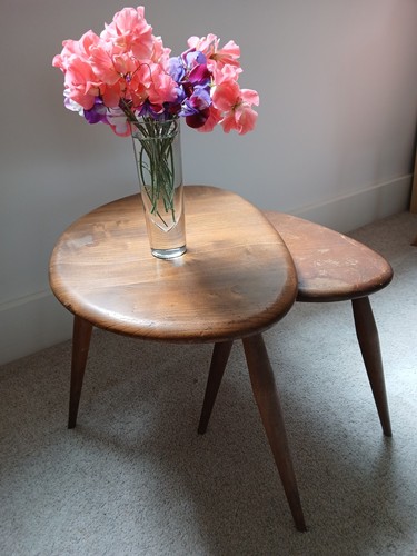 Ercol collection pebble nest - pebble,