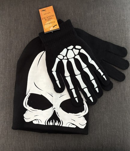 Kids halloween hat and gloves - and,
