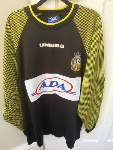 Vintage umbro spain goalkeeper - spain,