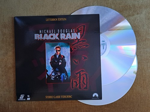 Black rain laserdisc letterbox - black,