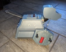 2004 DOCTOR WHO K-9 Remote Control  R/C 15"