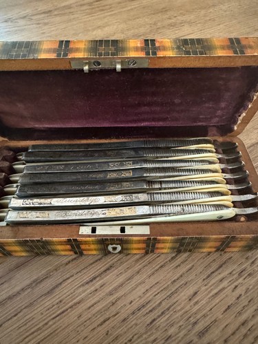 Tartan ware weekly razor - tartan,