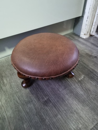 Small round brown - round,