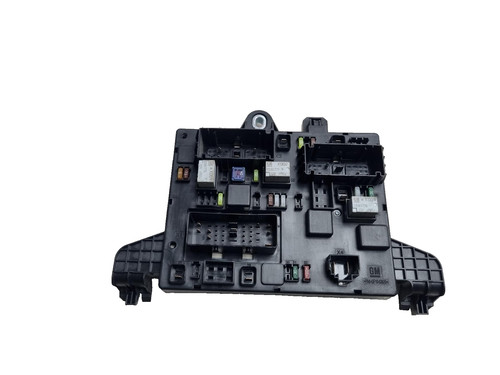 Vauxhall zafira fuse relay box - vauxhall,